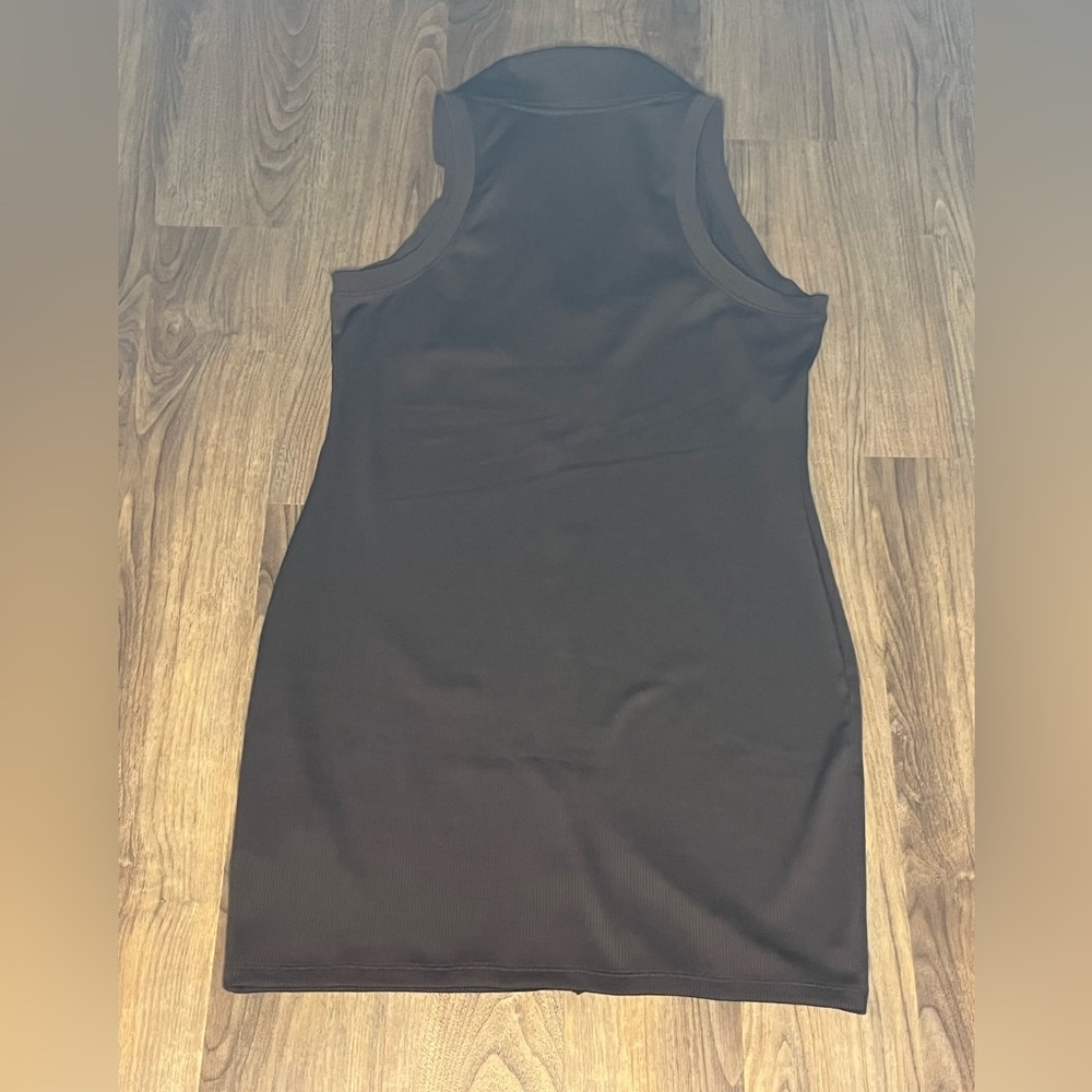 H&M Divided | Ribbed Sleeveless Polo Dress | Chocolate Brown | Large - Picture 2 of 5